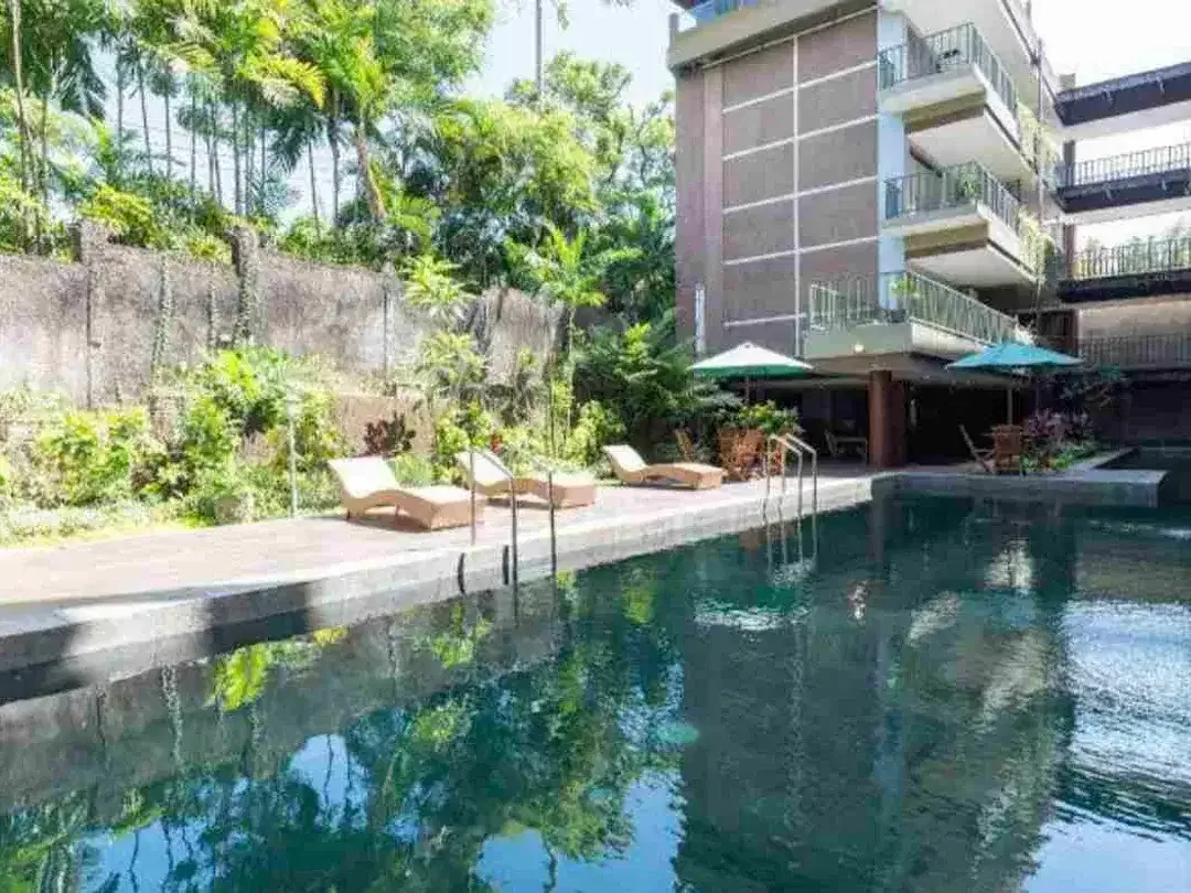 Hotel + 6 unit villa dalam satu area luas, hanya menit ke Pantai Mengening Cemagi – Canggu - Image 4 of 10