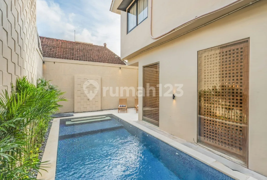 Great Deal - Modern Villa Bumbak Umalas 244M2 - Image 4 of 4