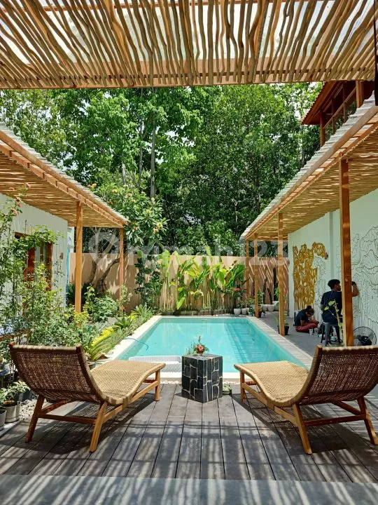 Villa Tropical Modern Dewi Saraswati Seminyak Bali - Image 1 of 4