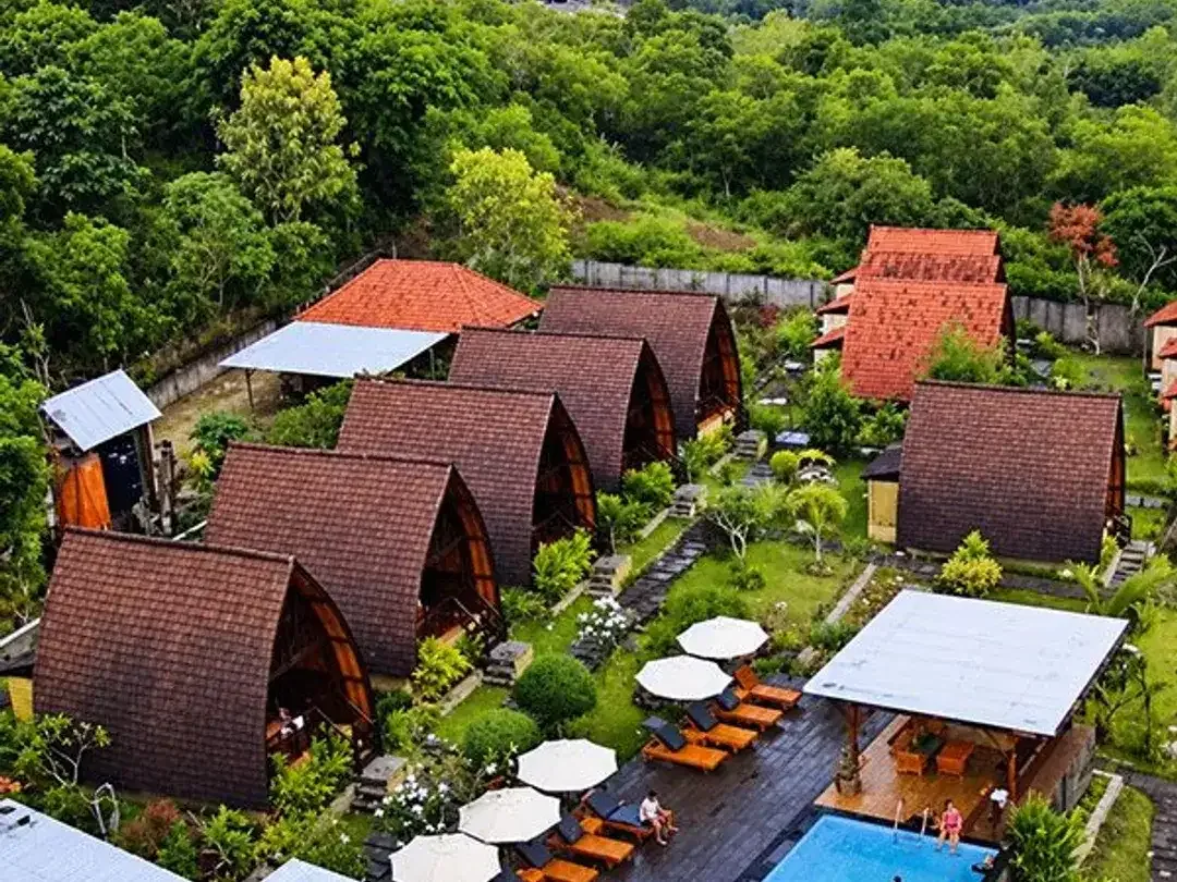 [Ams-013.Ast] For Sale Villa Hotel View Laut & Gunung Agung - Nusa Penida Bali - Image 1 of 10