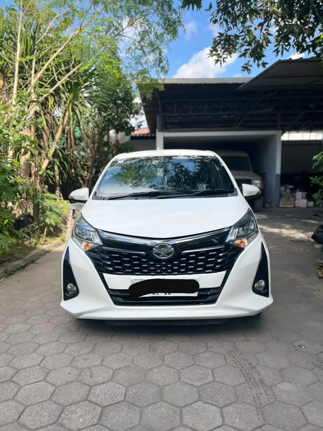 Toyota calya G 2022 matic - Image 3 of 7