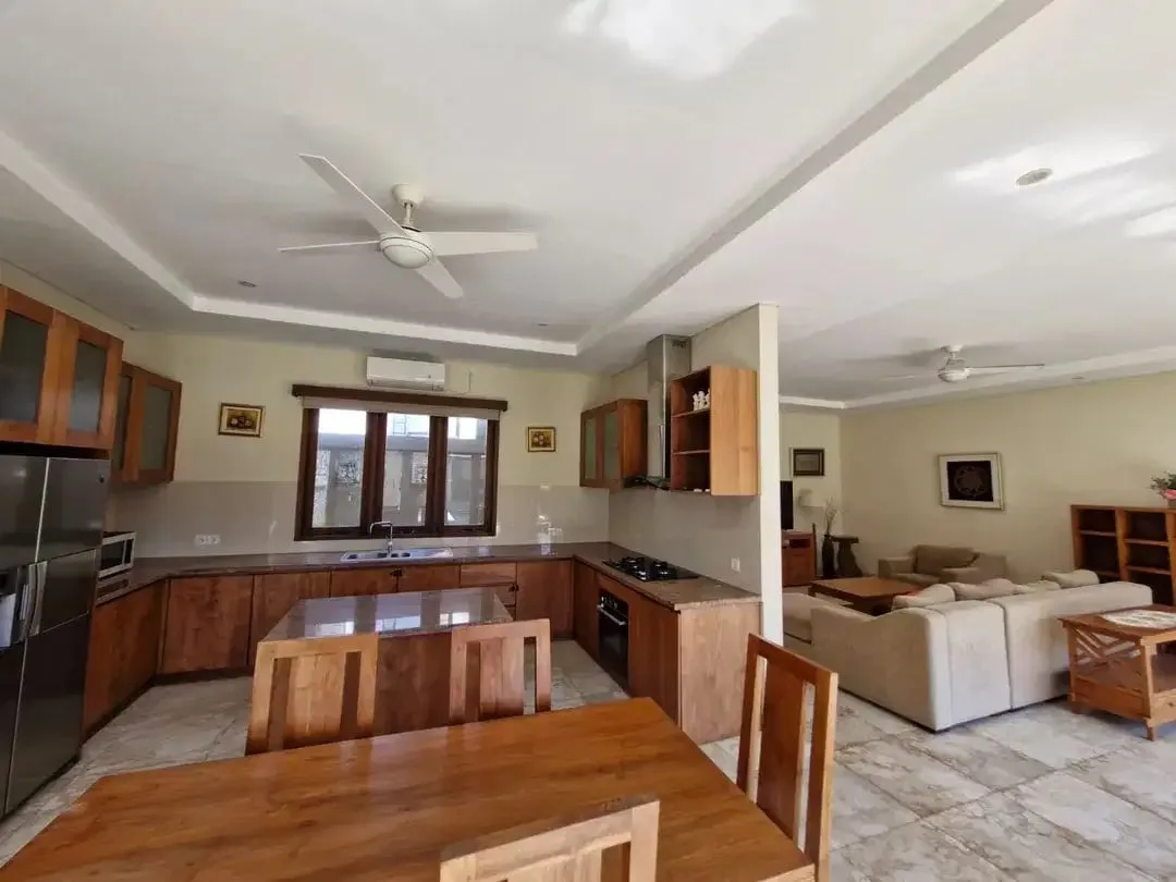 VILLA SANUR FREEHOLD LANGKA FULL FURNISHED - Image 4 of 10