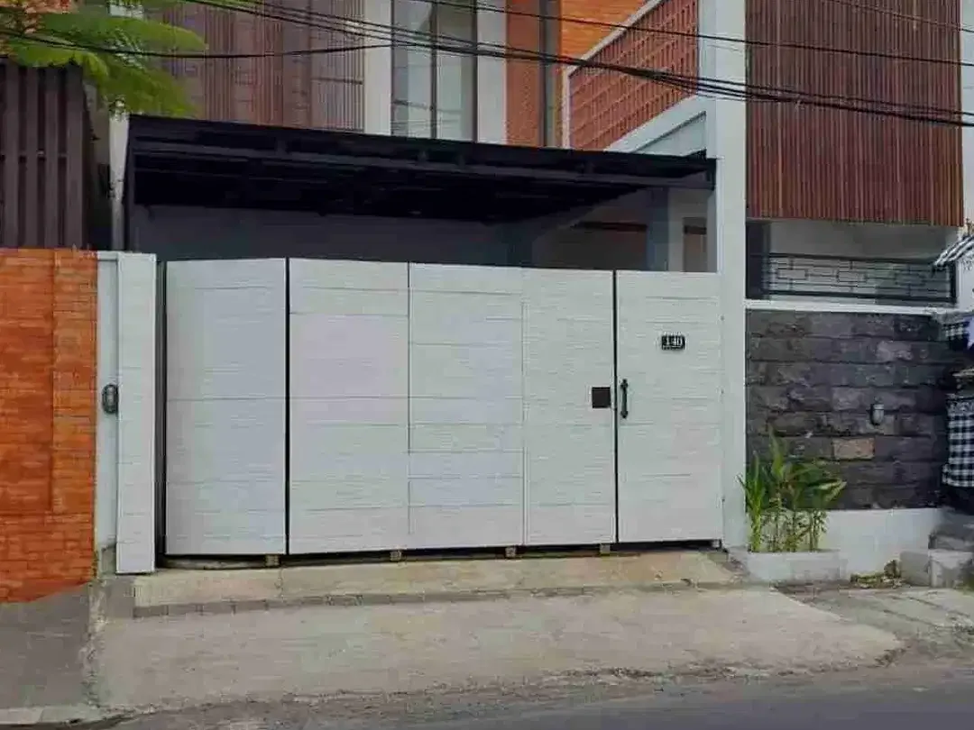 Disewa Rumah Semi Villa Furnitur Lengkap dengan Desain Modern - Image 1 of 10