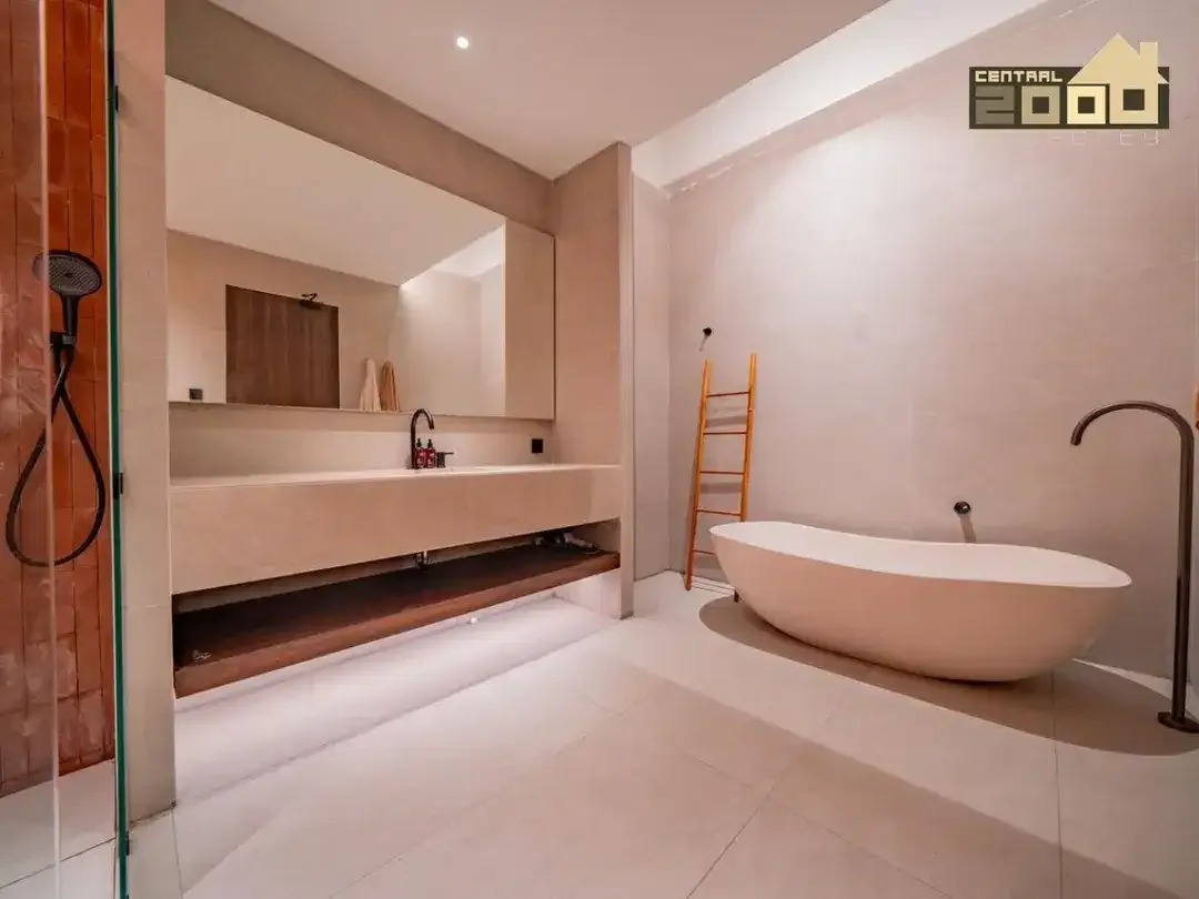 Exclusive 2-Bedroom Tropical Villa In Seminyak - Image 9 of 10