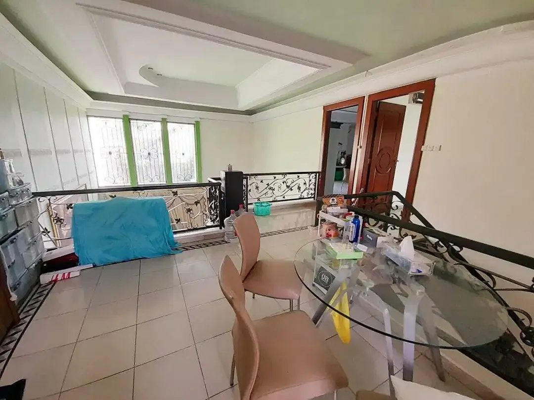 JUAL RUMAH MEWAH DALAM KOMPLEKS ELITE DI DENPASAR - Image 9 of 10