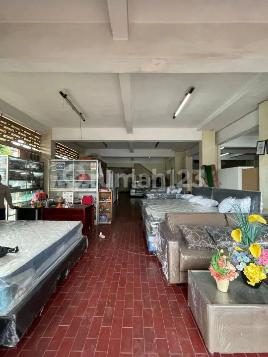 Ruko di Jual Strategis Posisi Hook di Jalan Gajah Mada, Tabanan - Image 4 of 4