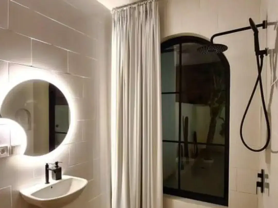 VILLA RAYA TIBUBENENG SANGAT BAGUS BUAT INVESTASI CANGGU BADUNG, BALI - Image 7 of 8