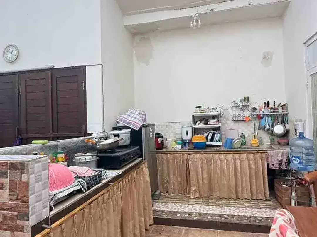 DIJUAL RUMAH MEWAH FULL FURNISHED – PERUM NUANSA UDAYANA, JIMBARAN, BALI - Image 7 of 10