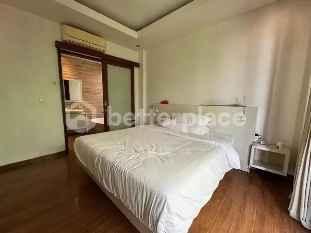 Exceptional Bali Freehold 2-Bed Villa Home Near Saba Beach with Sophisticated Open Spaces Premium Furnishings and Outstanding Lifestyle Appeal - Image 3 of 10