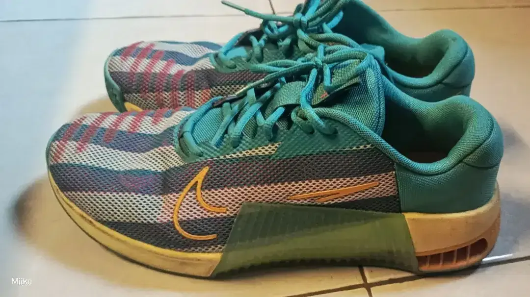 Sepatu Nike Metcon AMP 9 No 45 Unisex - Image 8 of 9