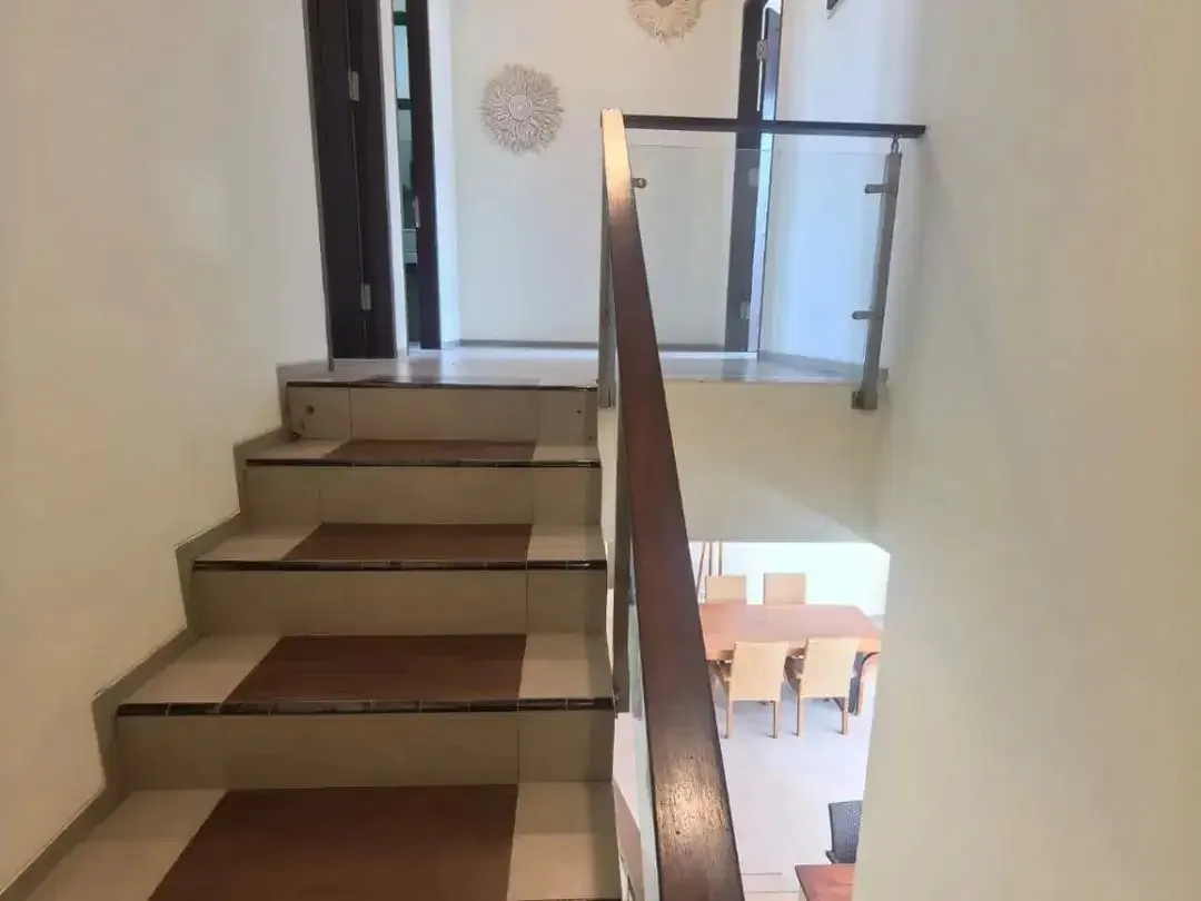 villa di sanur denpasar, semi furnish, lokasi strategis,dkt mall - Image 1 of 10