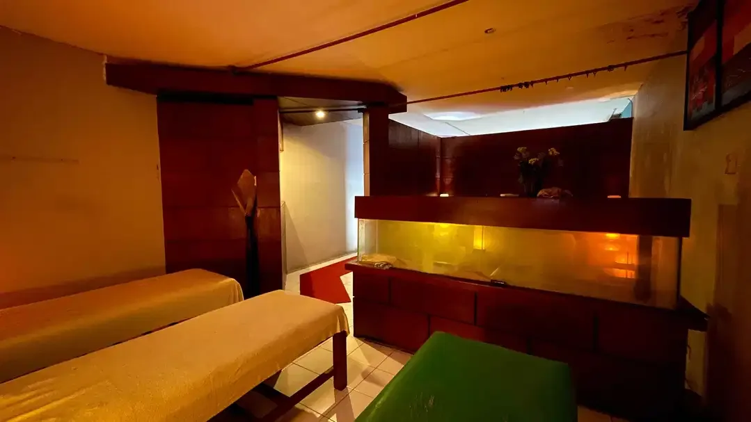 Dijual Ruko di Jalan Raya Kerobokan Dekat ke Seminyak dan Petitenget - Image 3 of 10