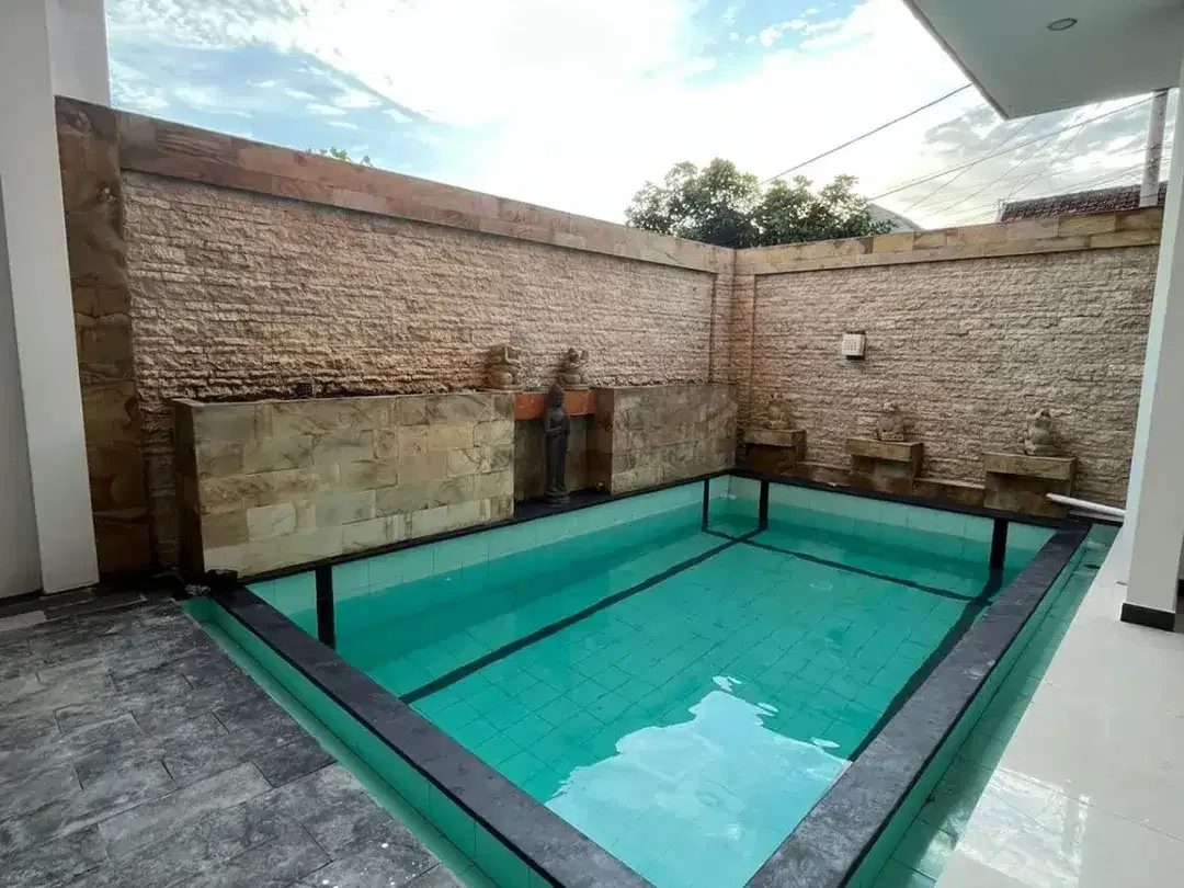 Dijual Guest House 10 kamar Tidur Full Furnish di Jimbaran - Image 8 of 9
