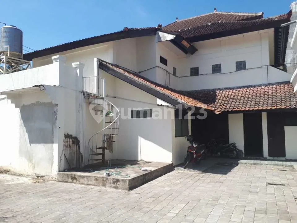 Rumah Kantor di Pusat Kota Denpasar di Jl. Gatot Subroto - Image 3 of 4