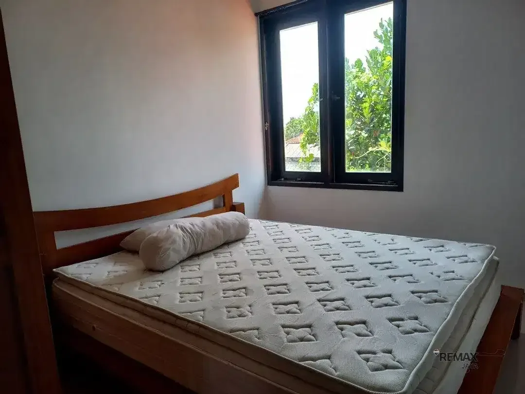 Villa 3 Kamar Tidur Siap Huni Disewakan di Kerobokan, Kuta - Image 6 of 8