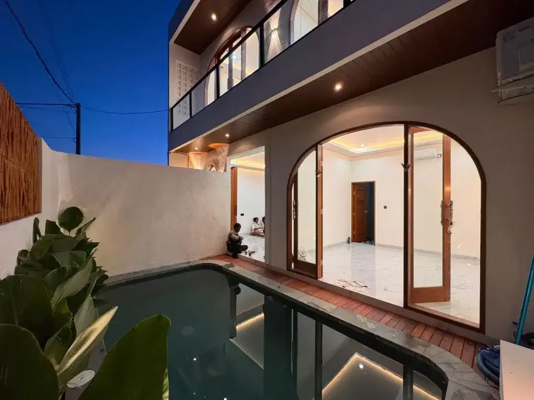 BRAND NEW MODERN VILLA IN BABAKAN CANGGU - Image 2 of 10