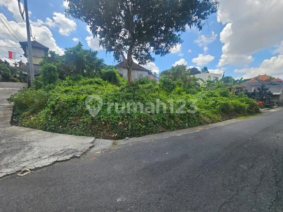 Dijual Cepat Tanah Tumbak Bayuh - Pererenan - Canggu/Lingkungan Villa - Villa Komersil - Image 3 of 4