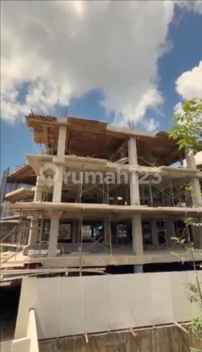 Villa Unik Dikelilingi Pohon Eucalyptus di Canggu - Image 4 of 4