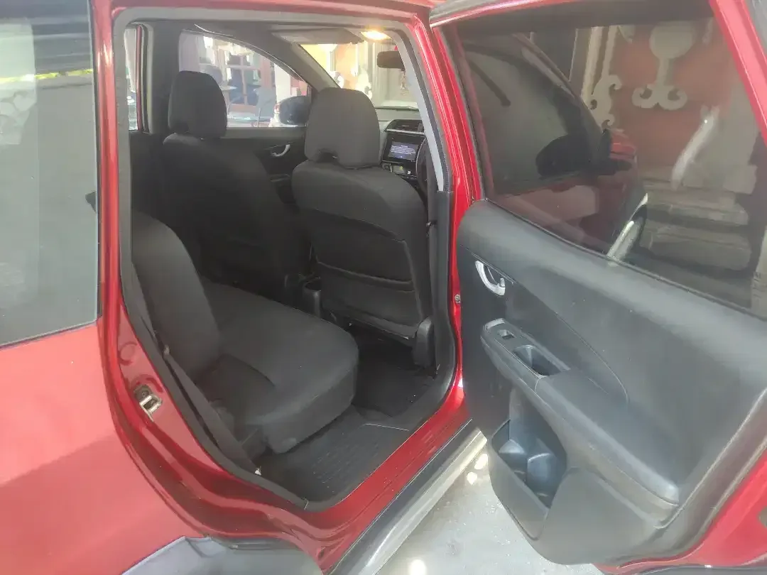 Dijual Honda BRV 1.5E Prestige 2016 - Image 4 of 10