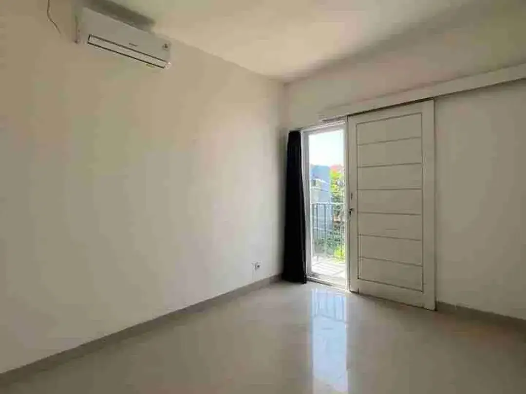 RUMAH MODERN MINIMALIS DI TUKAD BADUNG RENON - Image 8 of 10