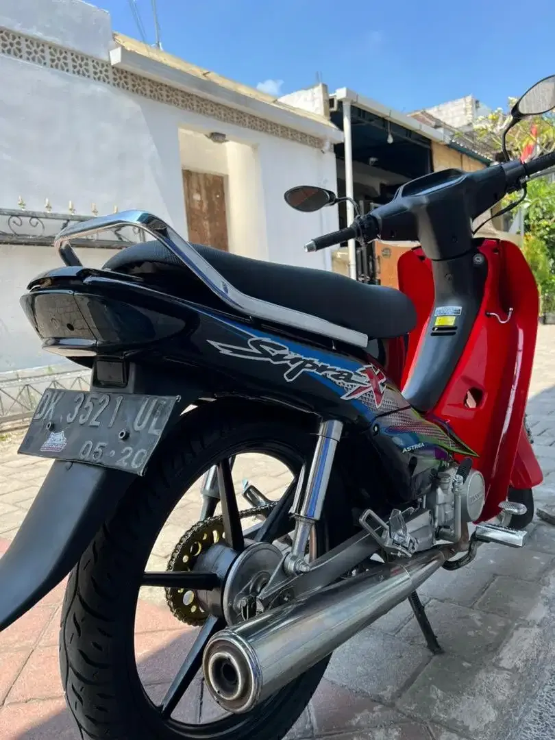 Supra x 100 lengkap mulus - Image 4 of 10