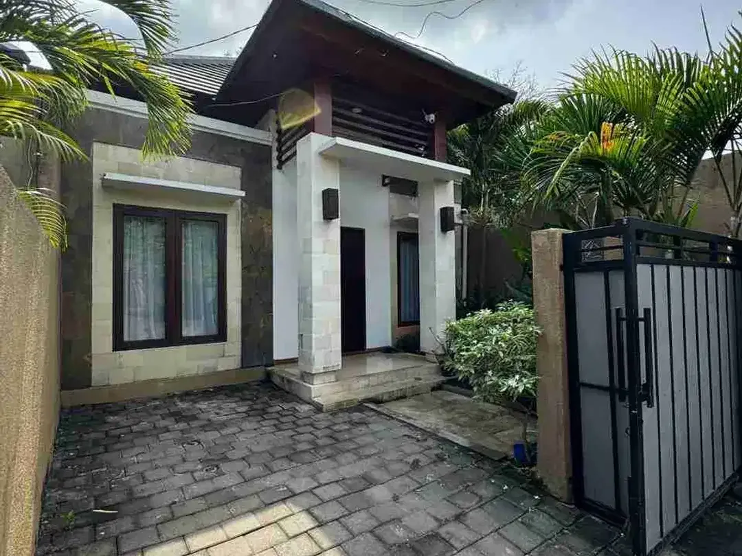RUMAH VILLA FULL FURNISH & FULL RENOVATED FEB 2026 - Image 3 of 10