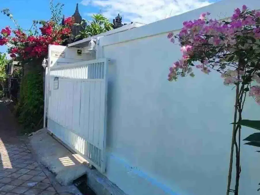 Villa Strategis dekat Pantai Pandawa Nusa Dua - Image 1 of 10
