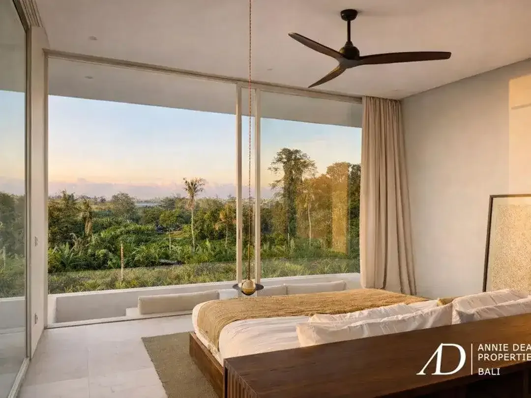 LEASEHOLD | MINIMALIST TROPICAL BRUTALIST VILLA WITH RICE FIELD VIEWS IN BUDUK, CANGGU - Image 10 of 10