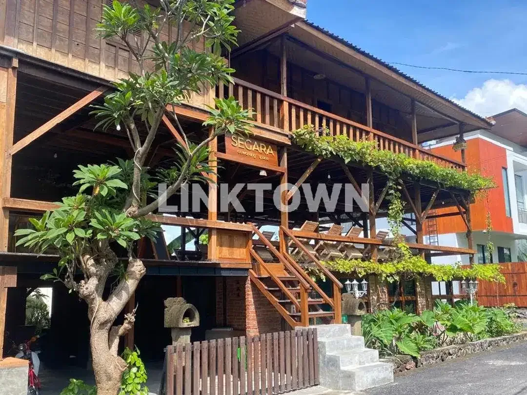 Dijual Rumah 3 Lantai Dengan Tanah Luas Bali - Image 1 of 6