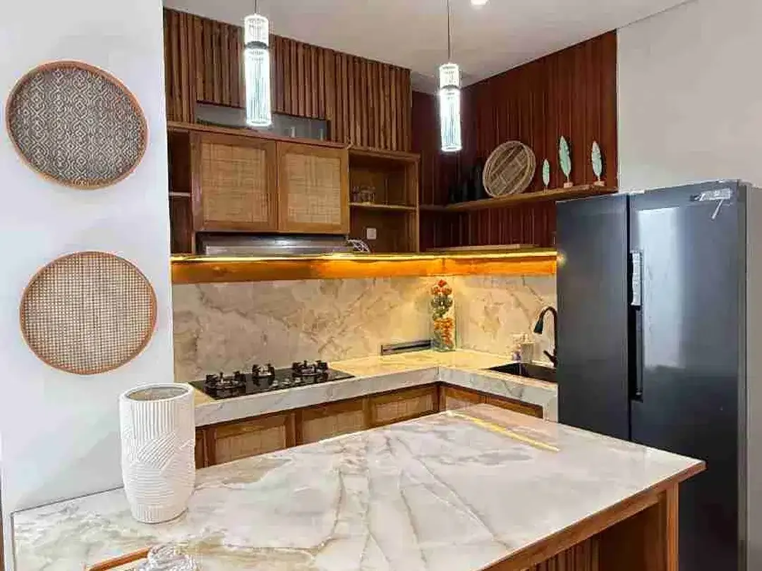 Jual Rumah 2lt Fuenished + Private pool Lokasi di Perumahan area Jimbaran. strategis & nyaman untuk Hunian - Image 6 of 10