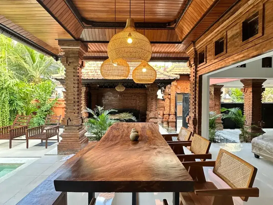 For Sale Charming Balinese-Style Villa in Ubud - Image 1 of 10