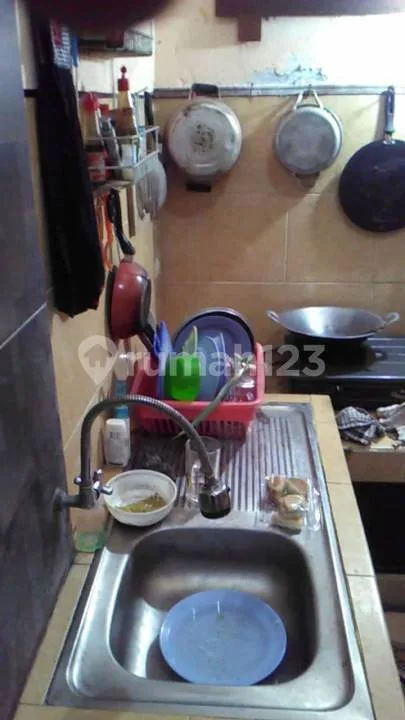 Turun Harga!!! Rumah 3 Lantai 6 Kamar Tidur - Image 4 of 4