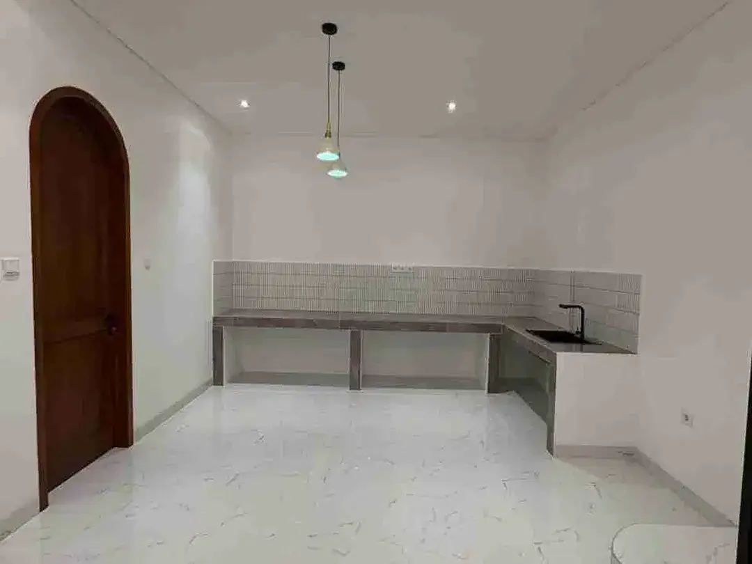 DIJUAL RUMAH 2 LANTAI – SUPER STRATEGIS JANTUNG KOTA DENPASAR (GATSU TENGAH) 5 menit ke Mall Living World. - Image 8 of 10
