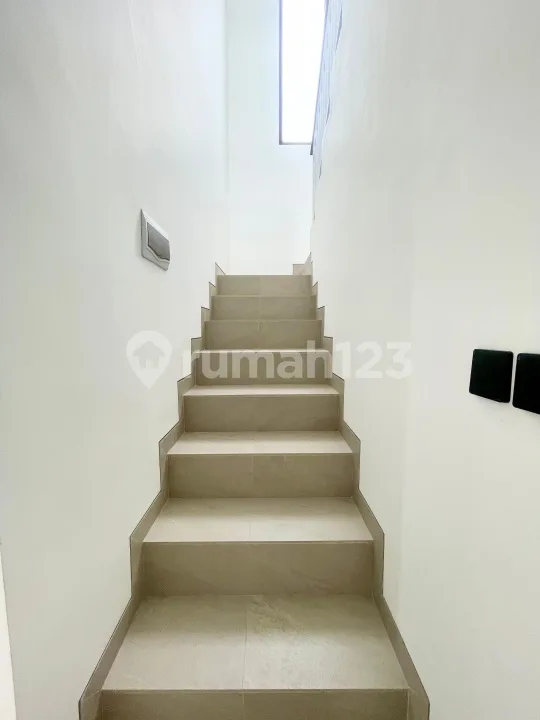 3Bedroom Villa For Rent In Padang Linjong - Image 4 of 4