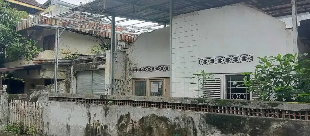 Tanah Luas Kecil Di Sanglah Dekat Pasar Sanglah Santo Yoseph Sesetan Kampus Unud - Image 2 of 5