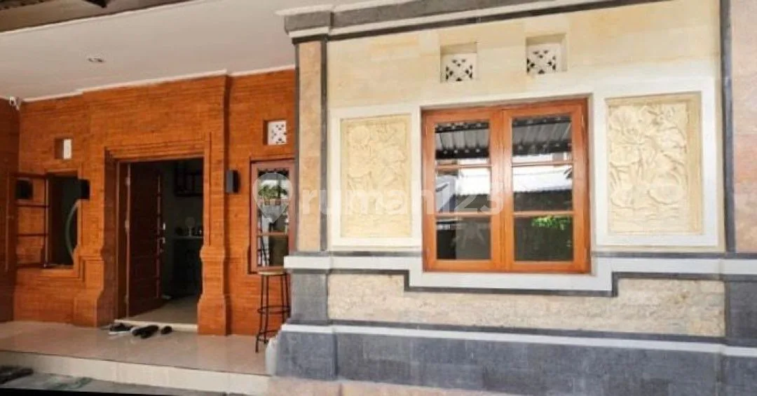 Rumah Furnished Puri Gading, Jimbaran, Bali, Dekat Unud - Image 3 of 4