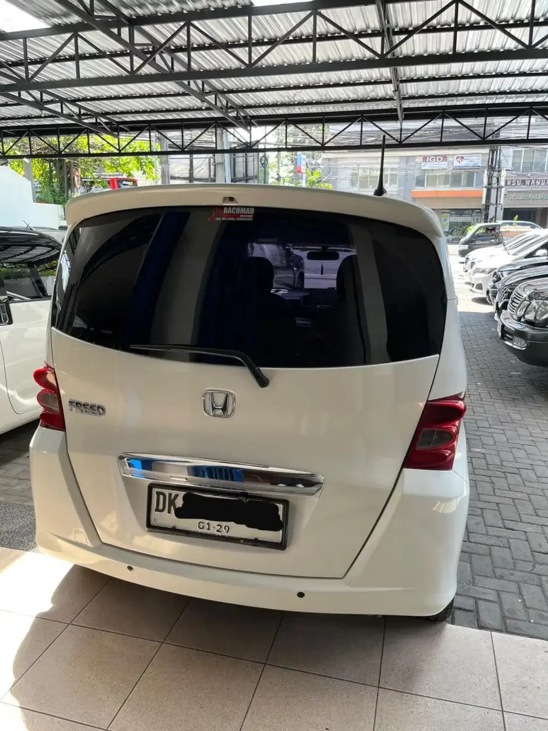 Honda Freed E 2012 putih - Image 6 of 10