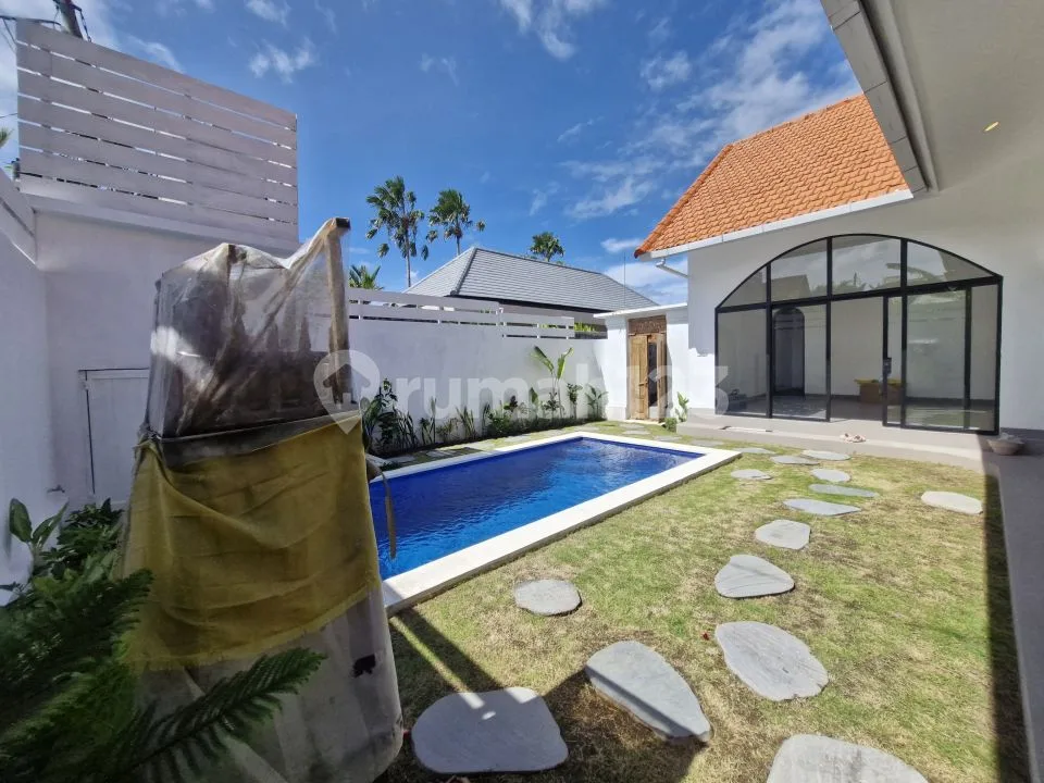 For Rent Brand New Villa In Bumbak Umalas - Image 3 of 4
