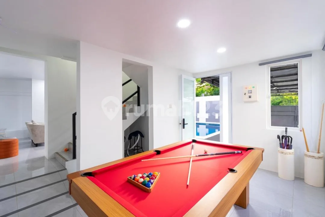 Dijual Villa Jimbaran 5 Br View Laut Full Furnish Komplek Mewah - Image 3 of 4