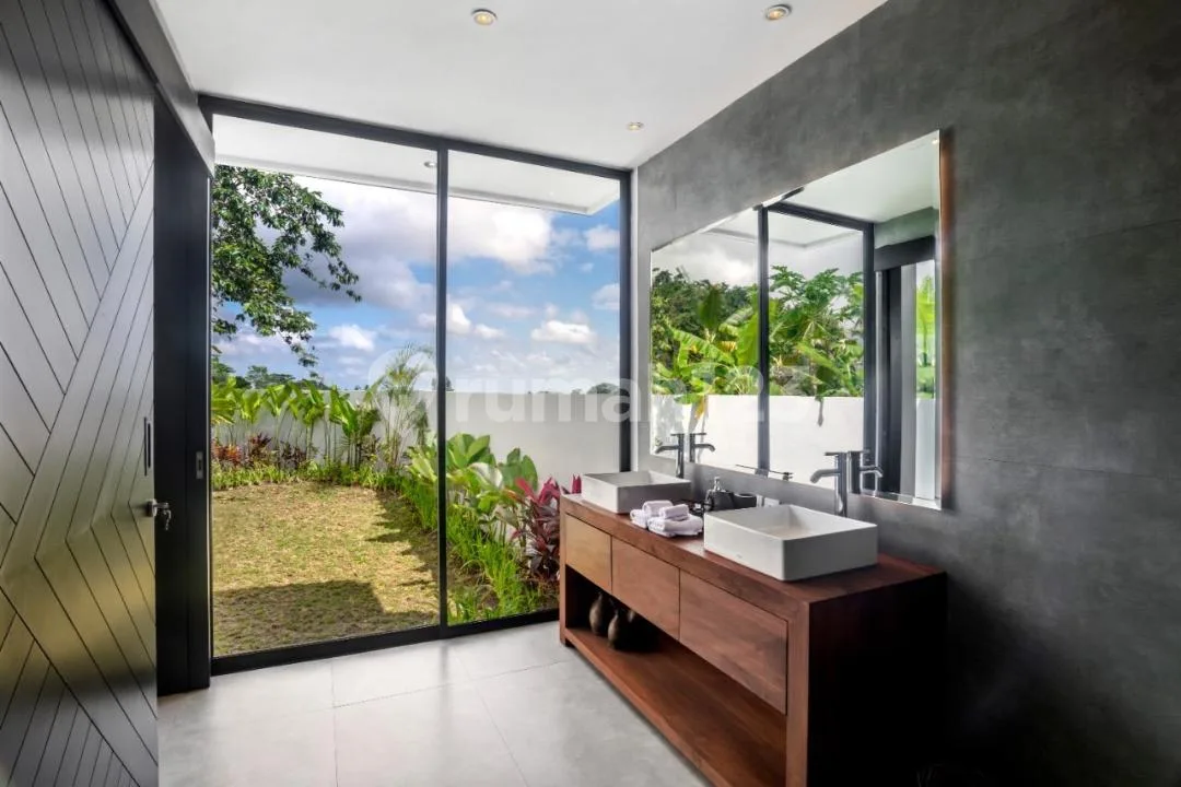 Sewa Villa 2 Lantai 4 Kamar Pejeng Kaja Ubud Gianyar - Image 2 of 4