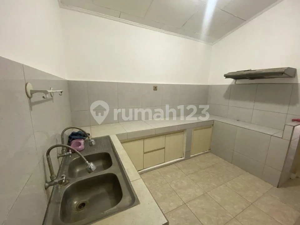 Rumah Satu Lantai Strategis Area Premium Renonsewa Rumah - Image 3 of 4