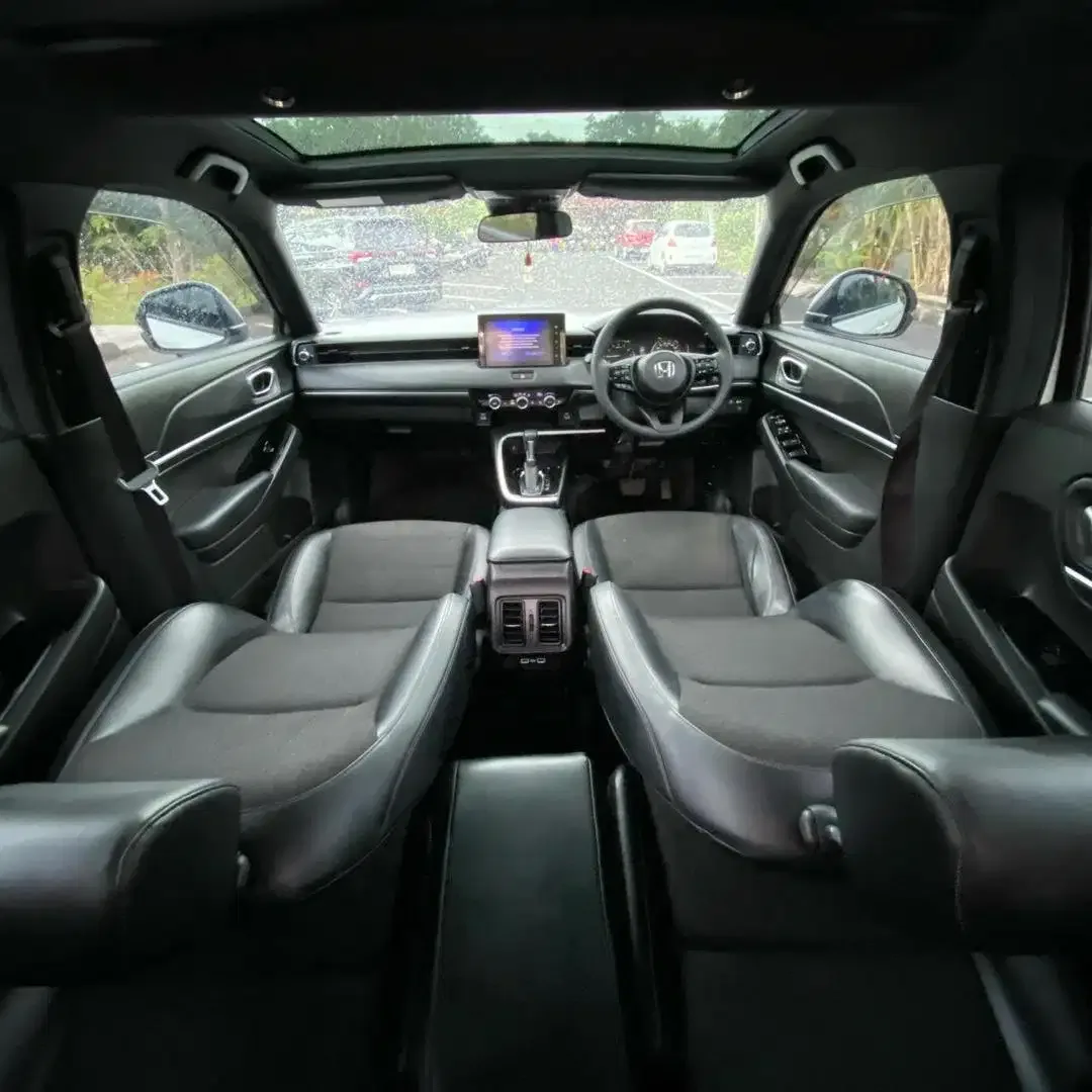 Honda HRV SE CVT 1.5 AT - 2022 - Image 7 of 9