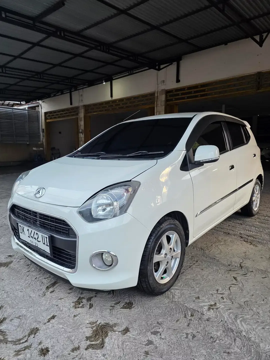 Ayla X 2014 Automatic - Image 1 of 6