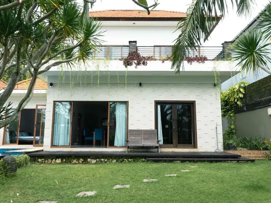 Villa Modern Nusa Dua - Image 1 of 10