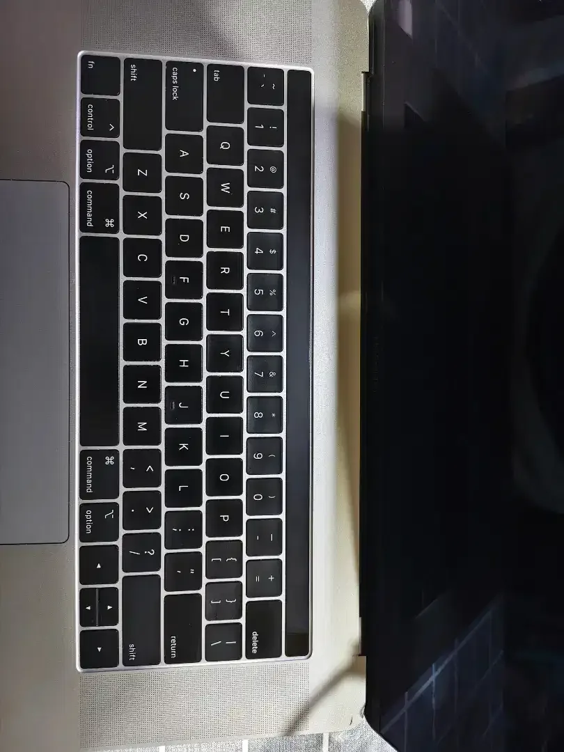 BUC Macbook Pro 2018 - Image 3 of 4