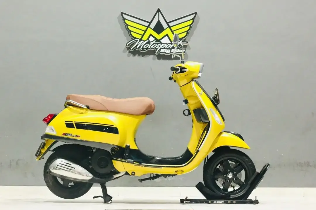 Piaggio vespa S 125 3V like new vespa sprint primavera GTS 150 - Image 6 of 7