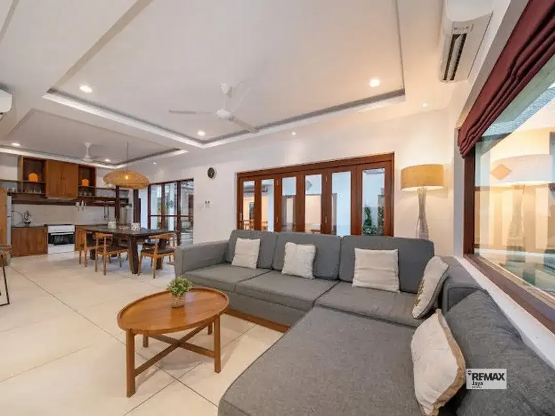 5 Bedroom Villa For Rent Pantai Lyma, Canggu - Image 7 of 10
