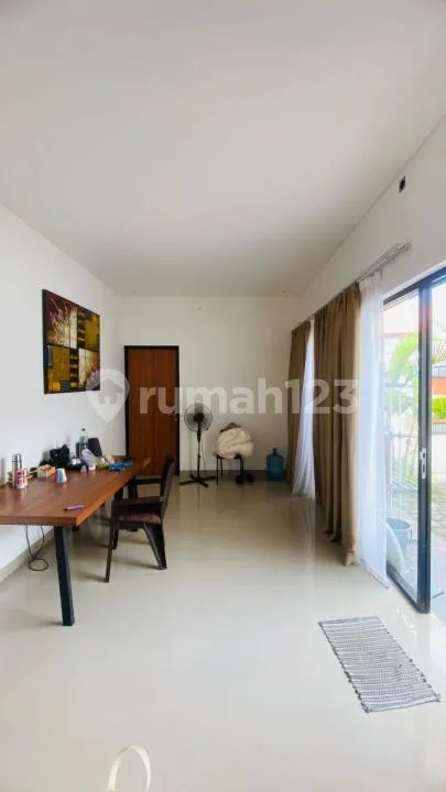 Villa Full Furnished dan Pool Seminyak Badung - Image 3 of 4