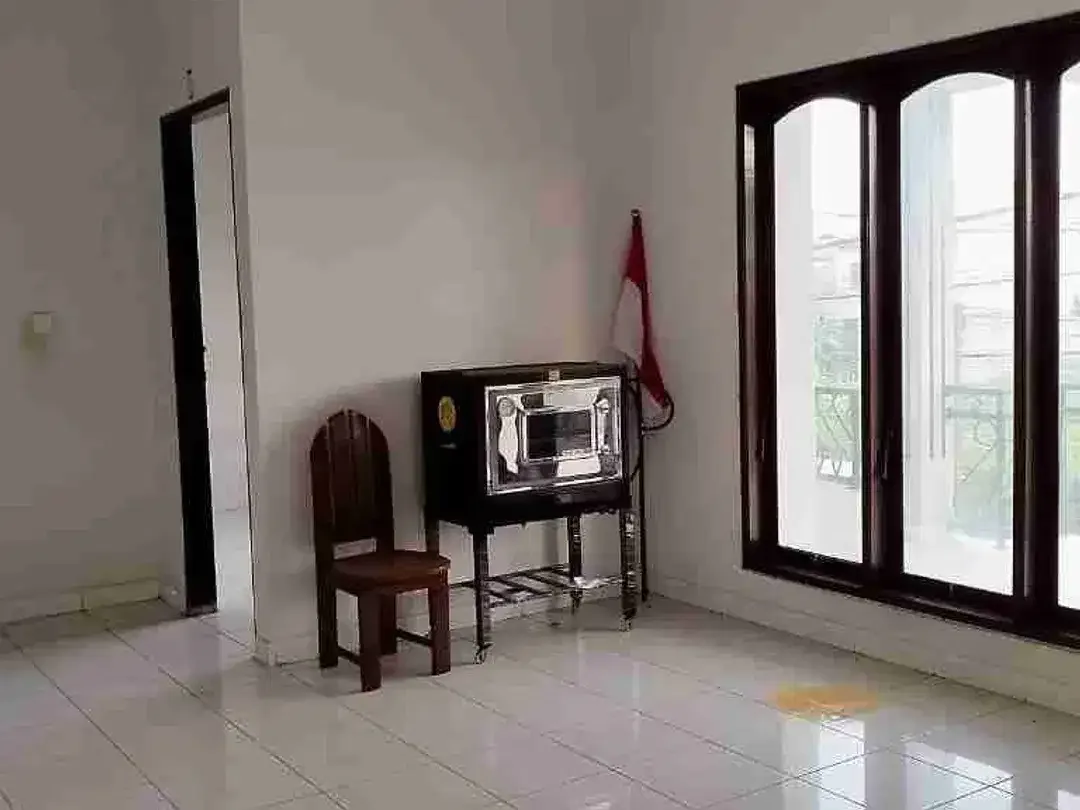 DIJUAL RUMAH DI KOMPLEK PERUM ELIT IMAM BONJOL DEKAT TRANS STUDIO MALL BALI - Image 5 of 10