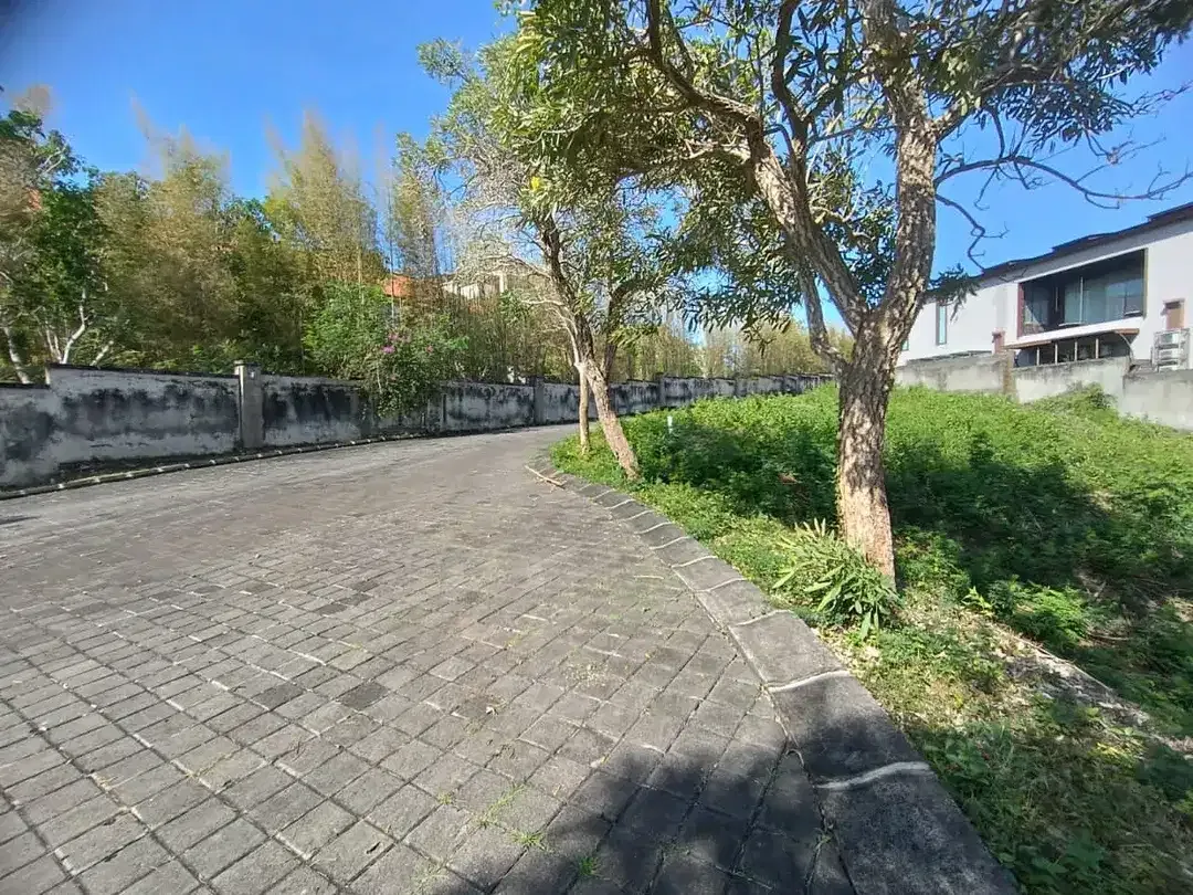 Dijual murah di bawah harga pasar tanah view laut dan lapangan golf di pecatu graha kuta selatan bali. - Image 2 of 5